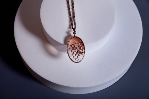 Naszyjnik „Mgła Świtu” – Kolekcja Złoty Szept